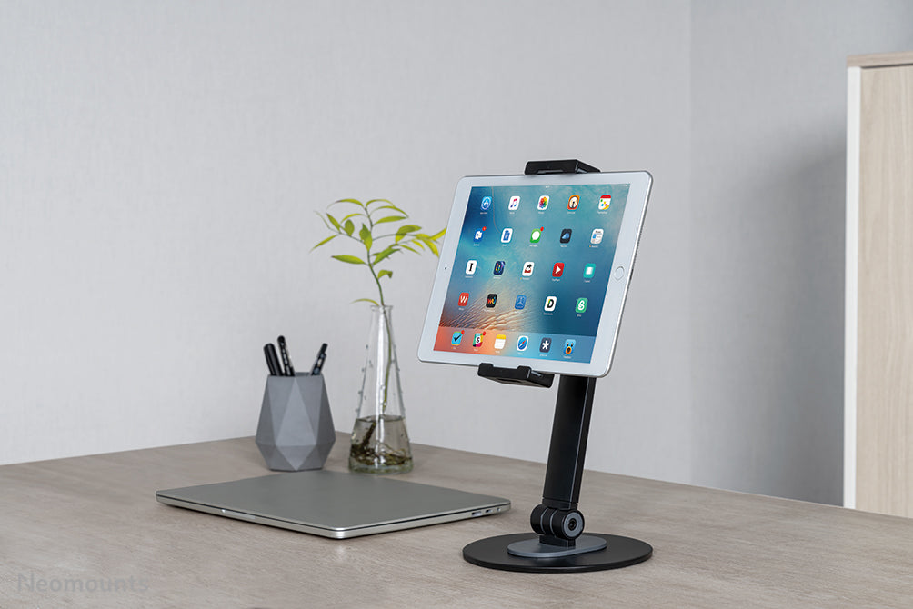 Neomounts DS15-540BL1 universele tablet stand voor 4,7-12,9 inch - tablets - Zwart