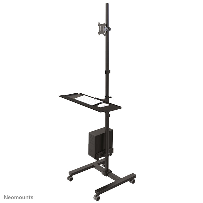 Neomounts FPMA-MOBILE1700 is een verrijdbare werkplek voor een monitor (max. 32 inch/81 cm), PC, toetsenbord en muis.