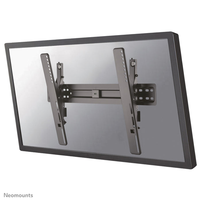 Neomounts LED-W650 negro es un soporte de pared inclinable para pantallas planas de hasta 75 pulgadas.