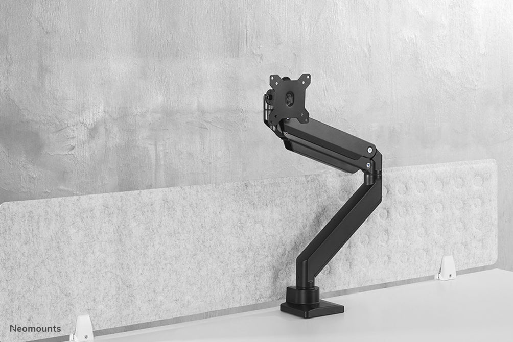 Neomounts NM-D775 zwartPLUS es un soporte de escritorio con resorte de gas para monitores curvos de hasta 49 pulgadas (124 cm) - Negro