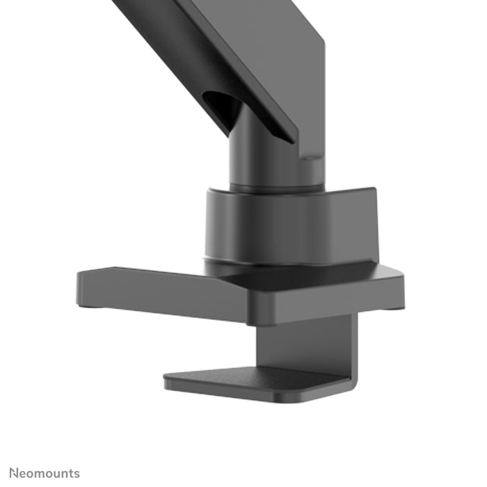 Neomounts NM-D775DX3 negro es un soporte de escritorio con resorte de gas, barra transversal y palanca para pantallas planas de hasta 27 pulgadas (68,6 cm).