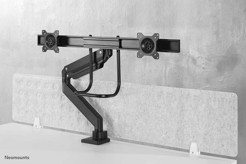 Neomounts NM-D775DX negro es un soporte de escritorio con resorte de gas, barra transversal y palanca para pantallas planas de hasta 32 pulgadas (81 cm).