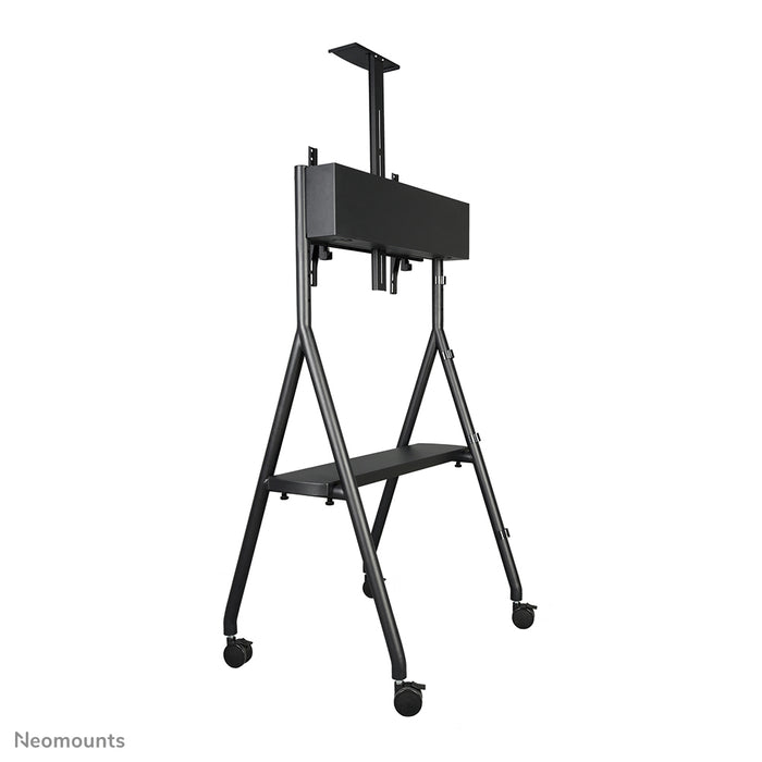 Neomounts NS-M1500black es un mueble móvil para pantallas planas de hasta 65 pulgadas (165 cm). Incluye plataforma para portátil - Negro