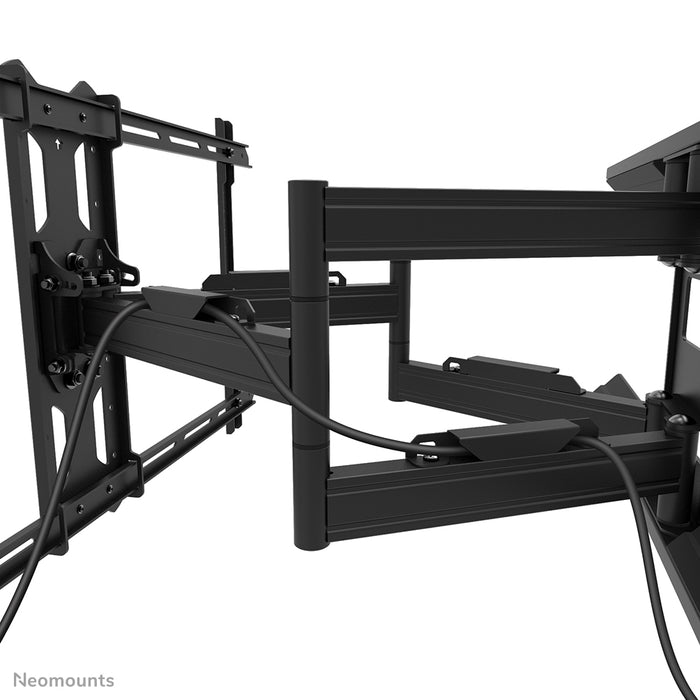 Soporte de pared Neomounts WL40S-850BL18 de movimiento completo para pantallas de 43-86 pulgadas - Negro